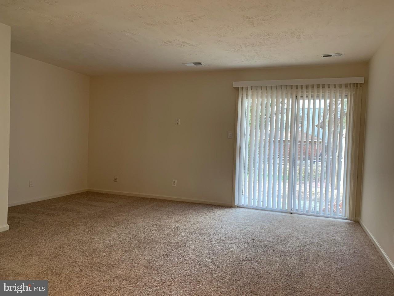 7 Farrell Ln - Photo 7 of 12