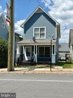 featured image of 321 N Kent St