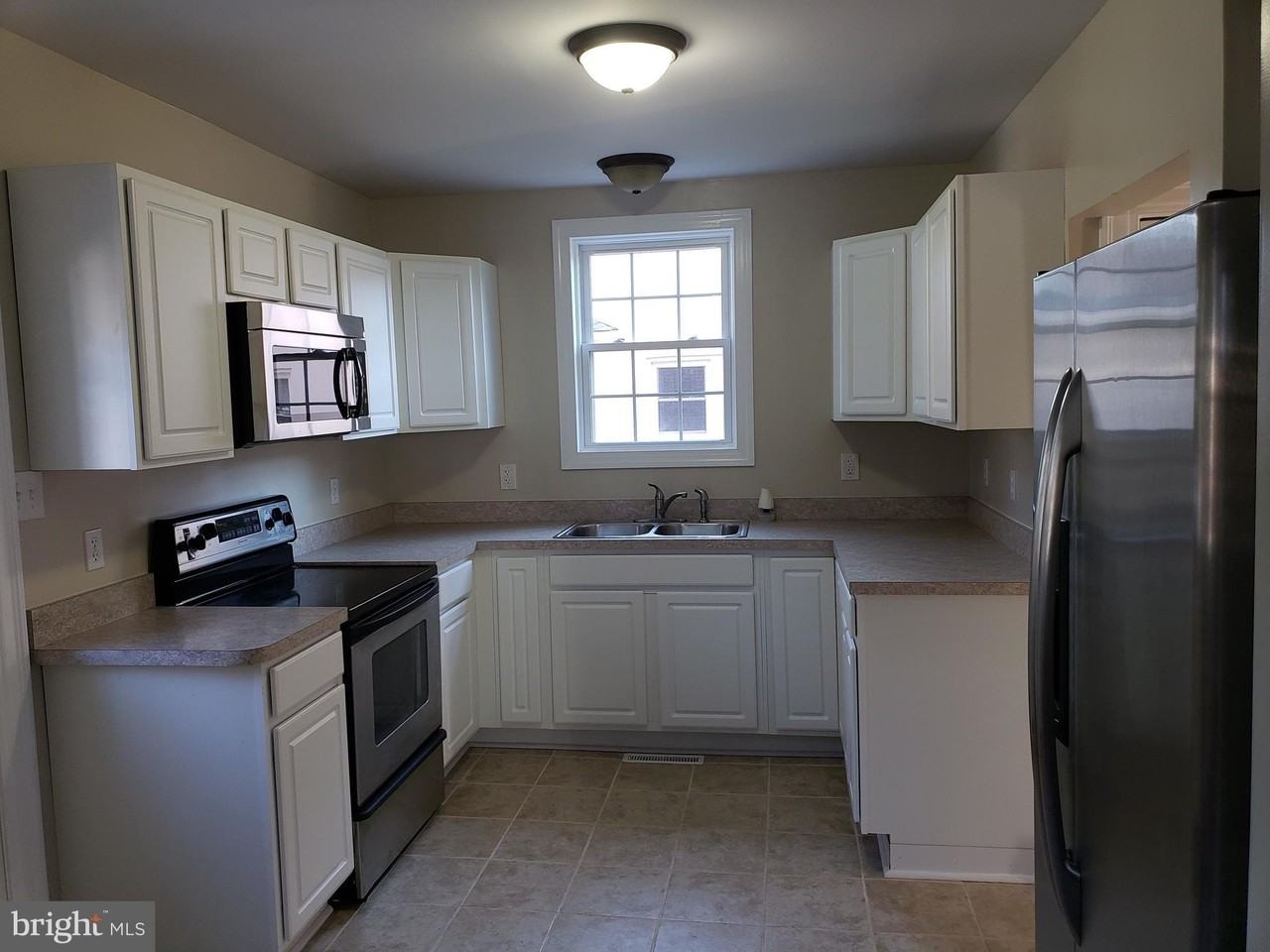 122 Morningside Dr - Photo 3 of 10