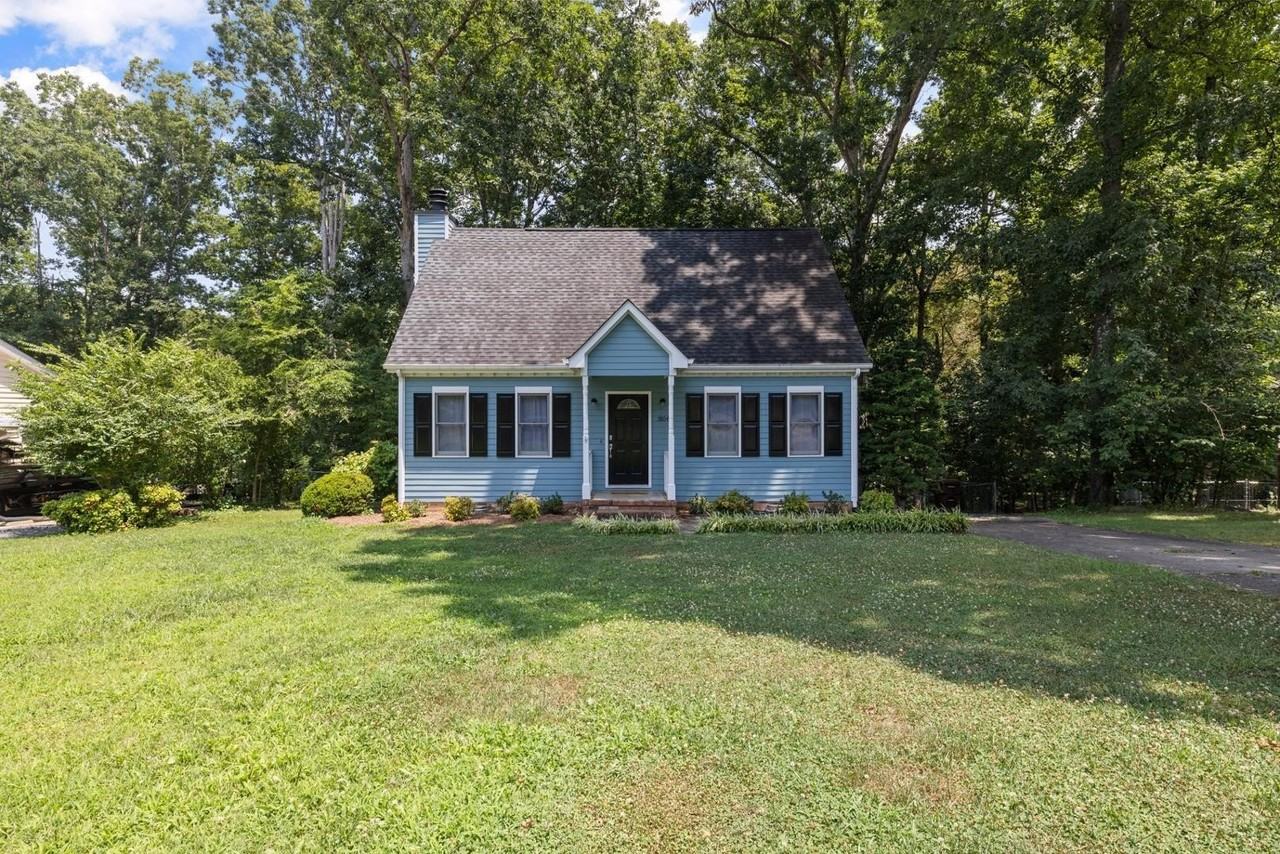 3804 Zenith Pl - Photo 2 of 32