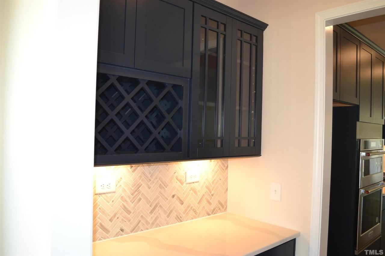 3012 Adencrest Pl - Photo 7 of 50