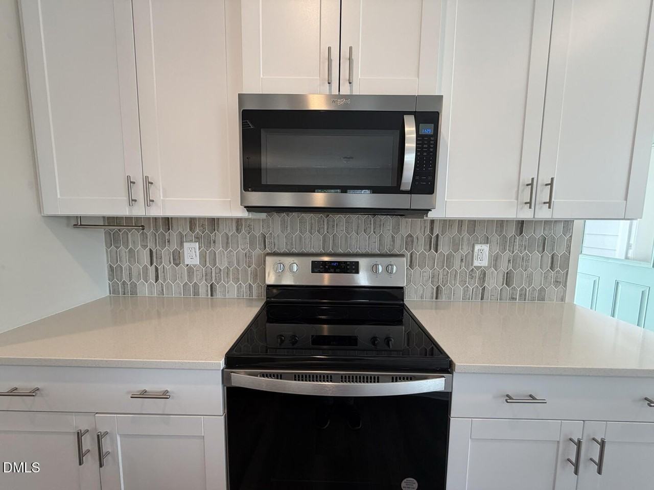 932 Clearhaven Ln - Photo 5 of 42