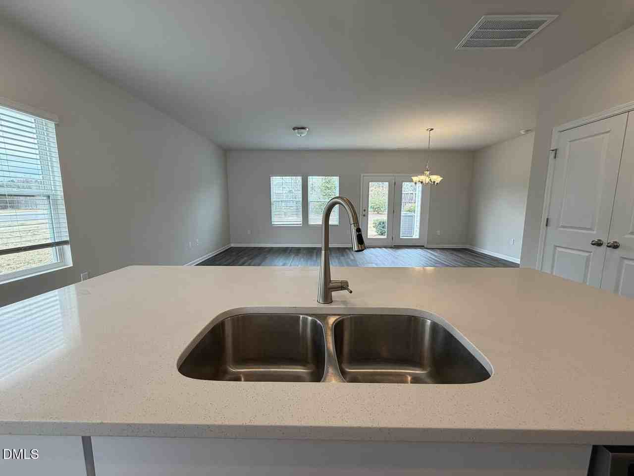 932 Clearhaven Ln - Photo 6 of 42