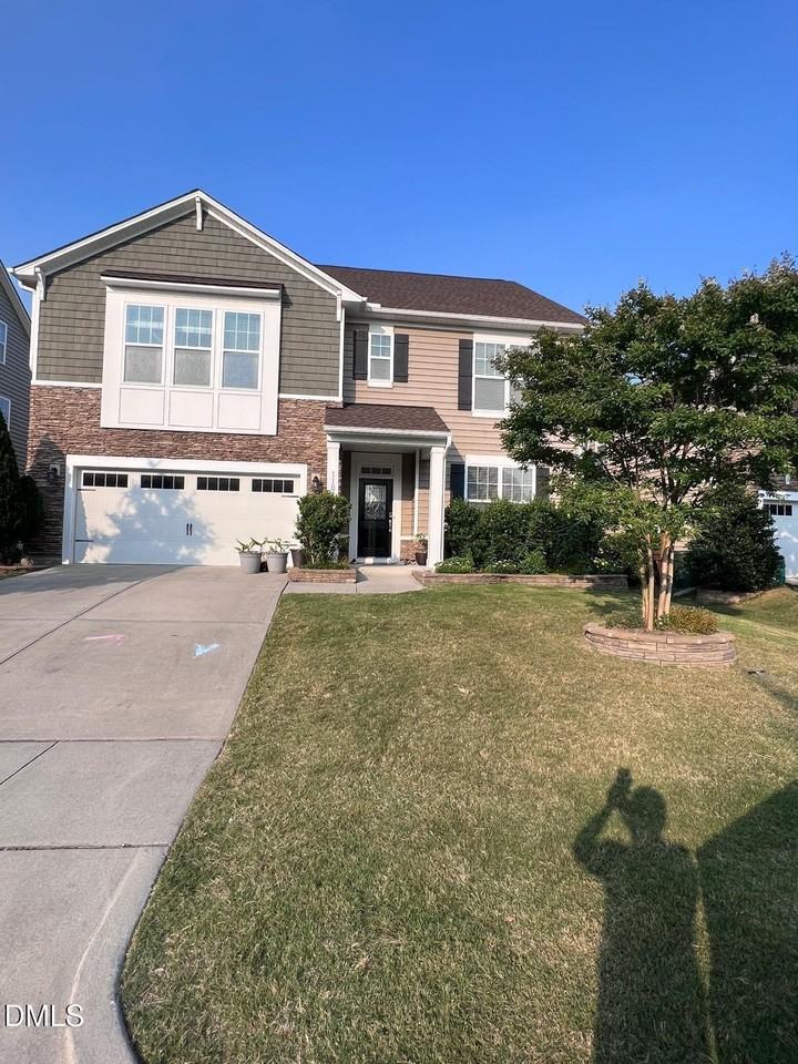 1108 Holland Bend Dr - Photo 2 of 20