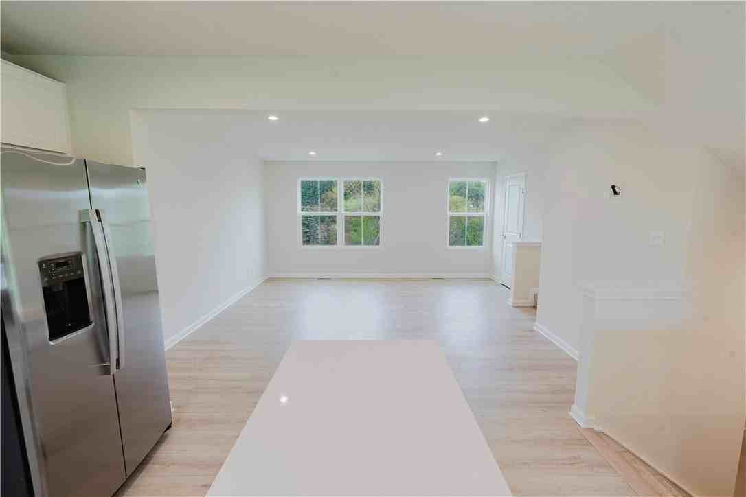 157 White Oak Dr #A - Photo 5 of 15