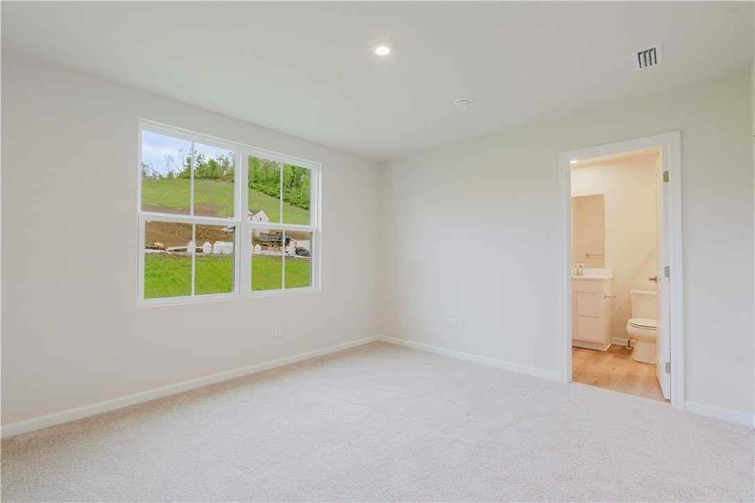 157 White Oak Dr #A - Photo 7 of 15