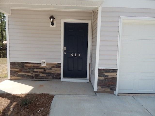 610 Oakmont Valley Trl - Photo 2 of 15