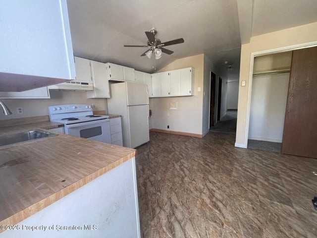 778780 Hazle St 2nd Fl #780-2ndFL - Photo 4 of 10