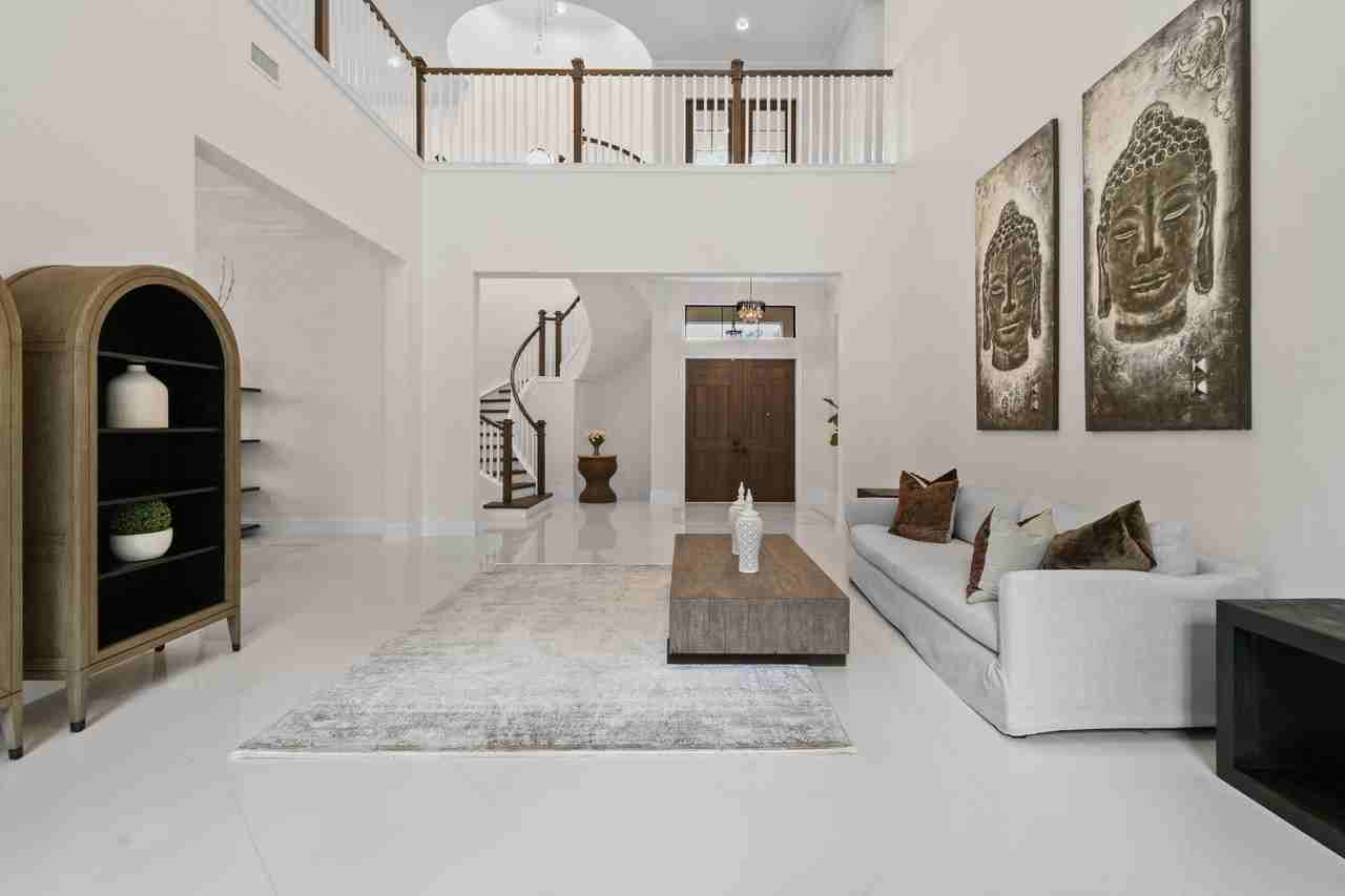 145 Gardenia Isle Dr - Photo 6 of 48