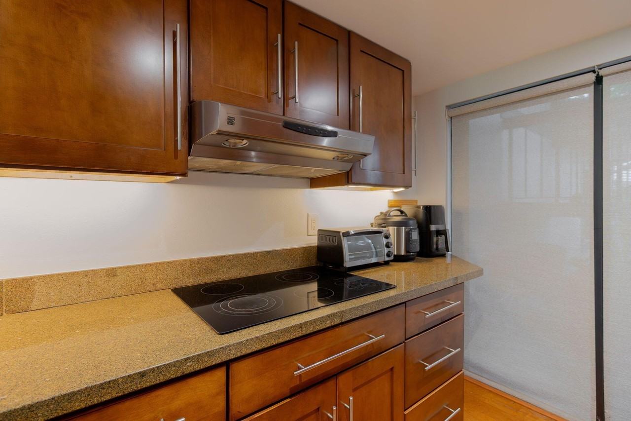 13244 Polo Club Rd #C106 - Photo 7 of 40