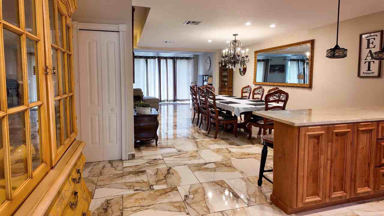 4383 Trevi Ct - Photo 4 of 30