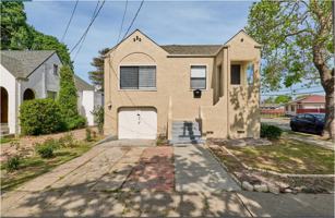 featured image of 1440 Beach Street