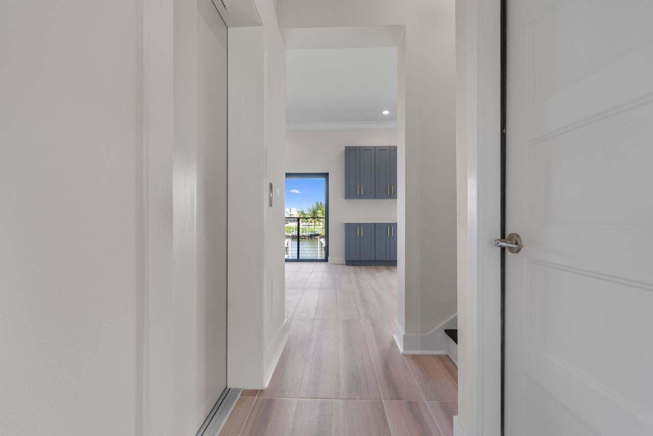 774 Gran Kaymen Way - Photo 6 of 35