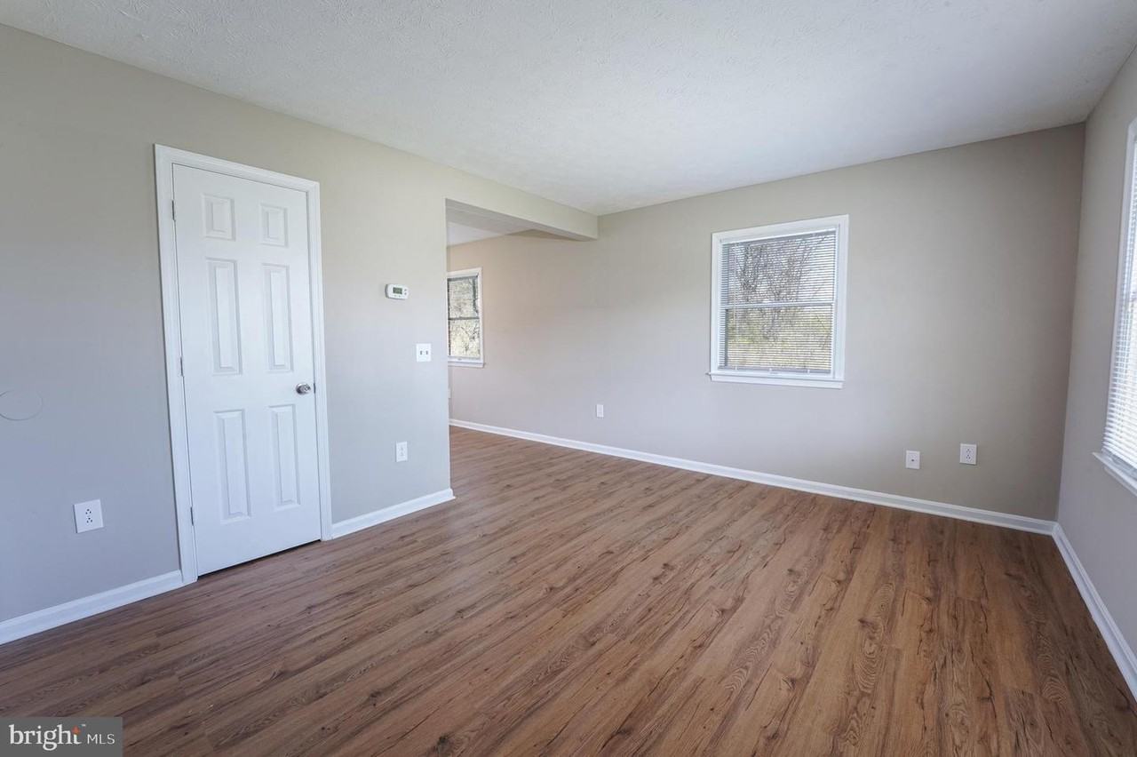 3107 Shawnee Dr ##11 - Photo 2 of 12