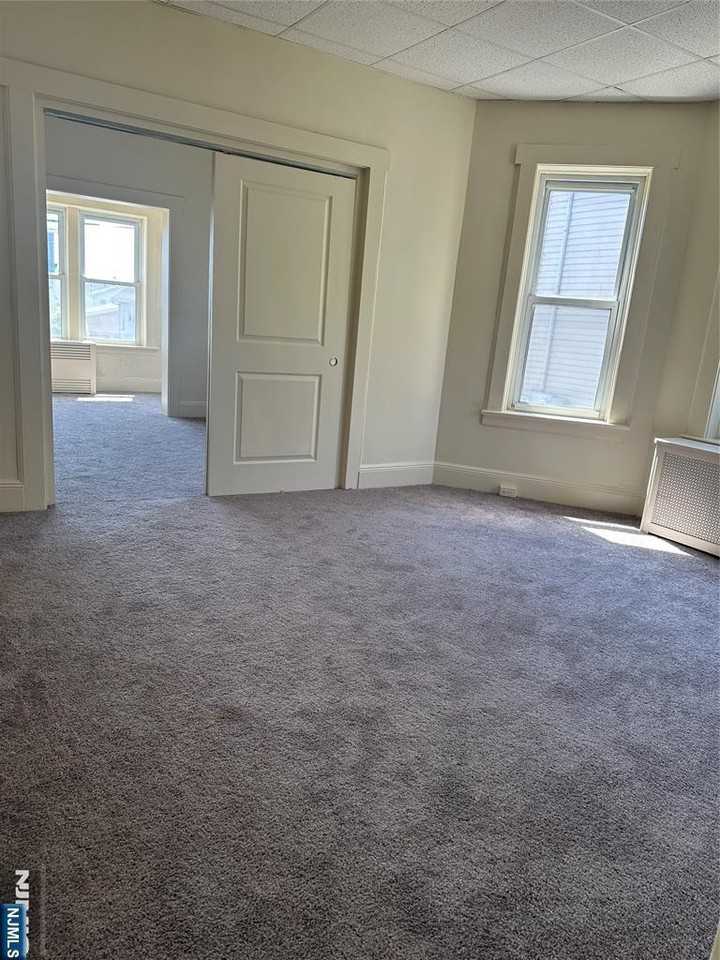 31 Morgan Pl ##1 - Photo 3 of 10