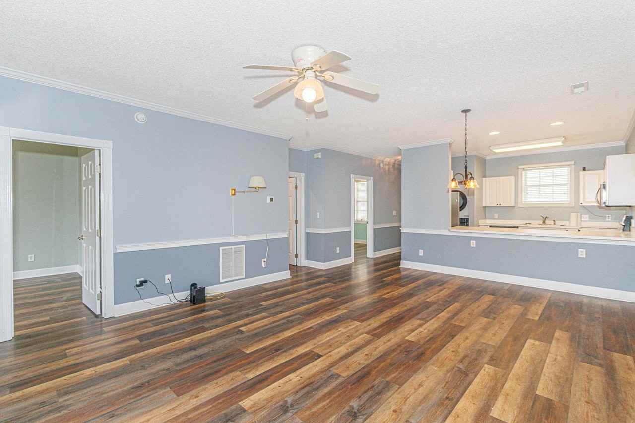 4627 Wild Iris Dr - Photo 5 of 32