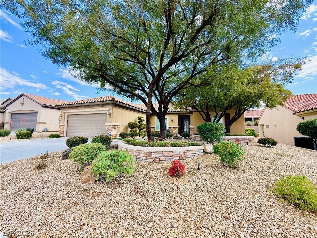 2119 Gunnison Pl - Photo 2 of 42