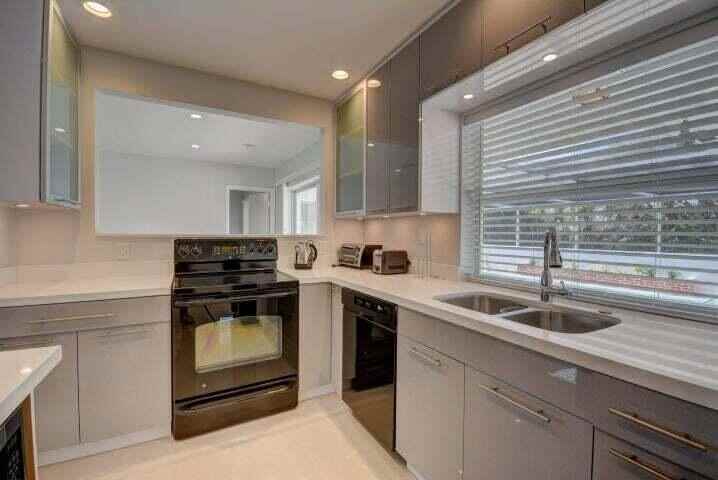 3911 Nw 4th Ct - Photo 2 of 13