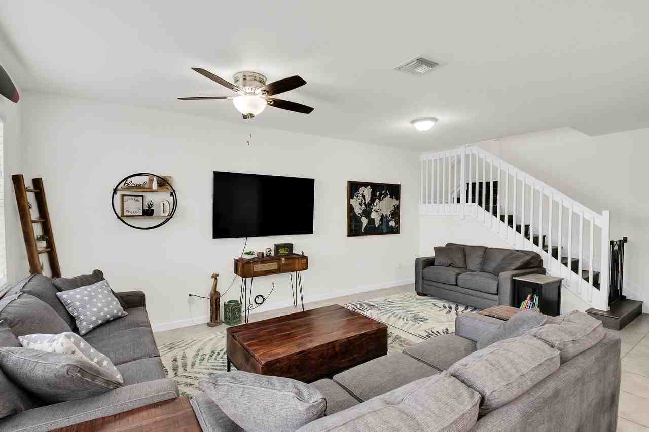 8455 Lakeview Trl #8455 - Photo 2 of 50