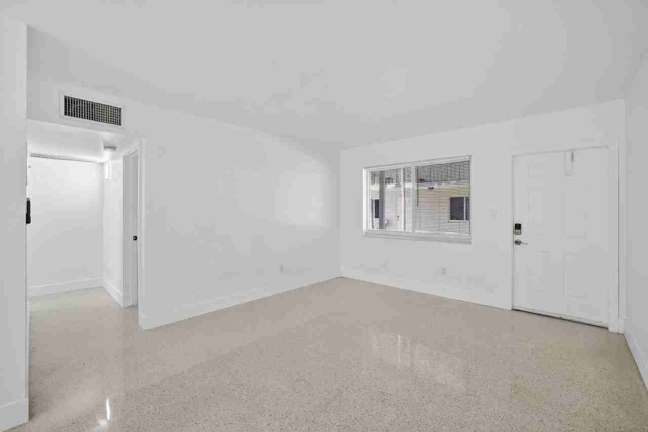 1821 Middle River Dr #1 - Photo 6 of 48