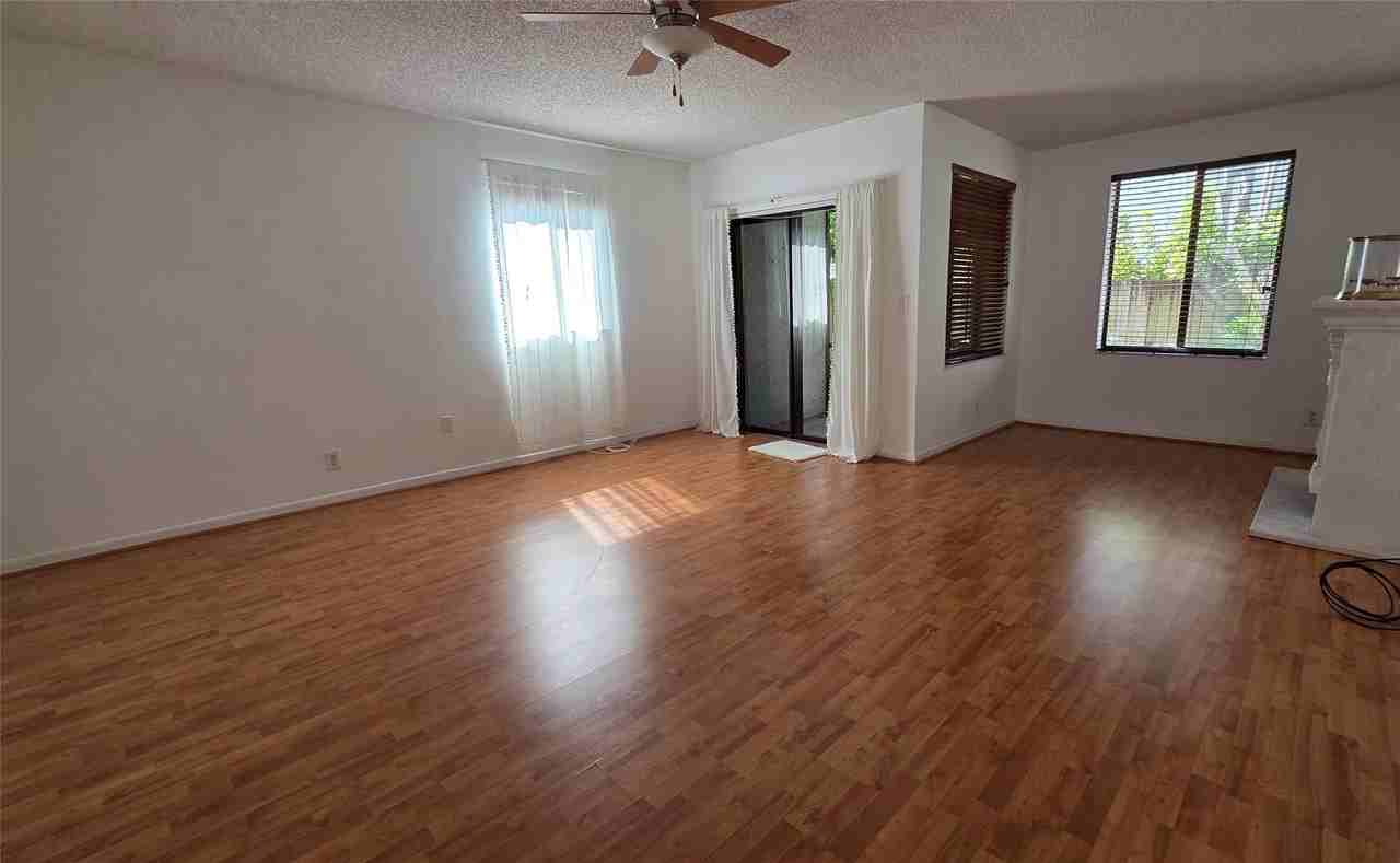 817 Se 12th Ct #1 - Photo 2 of 19