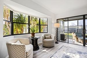 featured image of 755 Saturn St #F201
