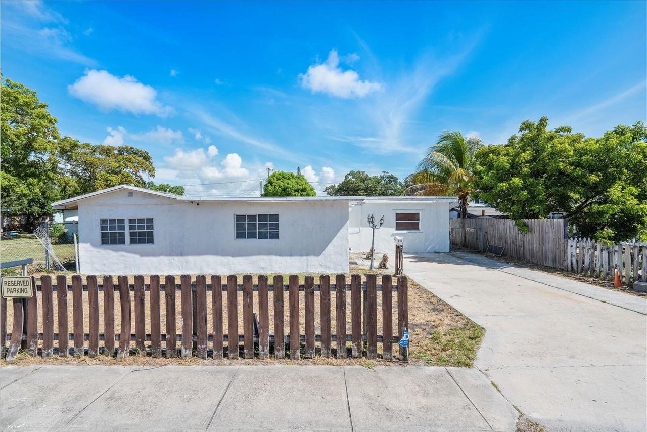 236 Sw 14th St