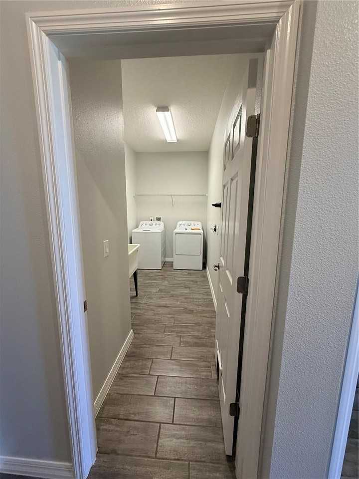 2387 Jernigan Loop - Photo 7 of 20