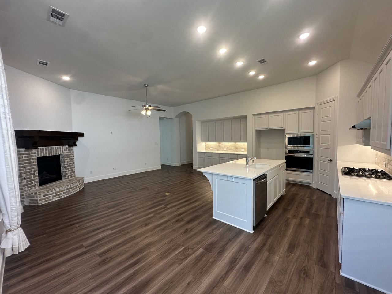 720 Wycliffe Dr #1 - Photo 2 of 22