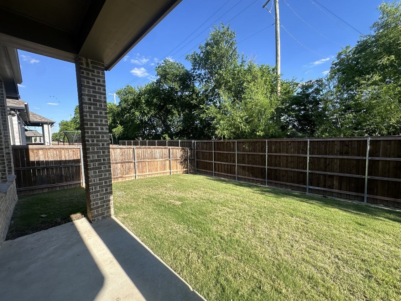 720 Wycliffe Dr #1 - Photo 4 of 22