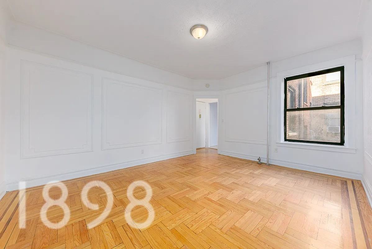29-08 31st Avenue #D1 - Photo 2 of 5
