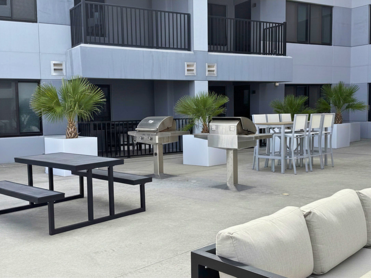 Watermark Apartments - Photo 6 of 39