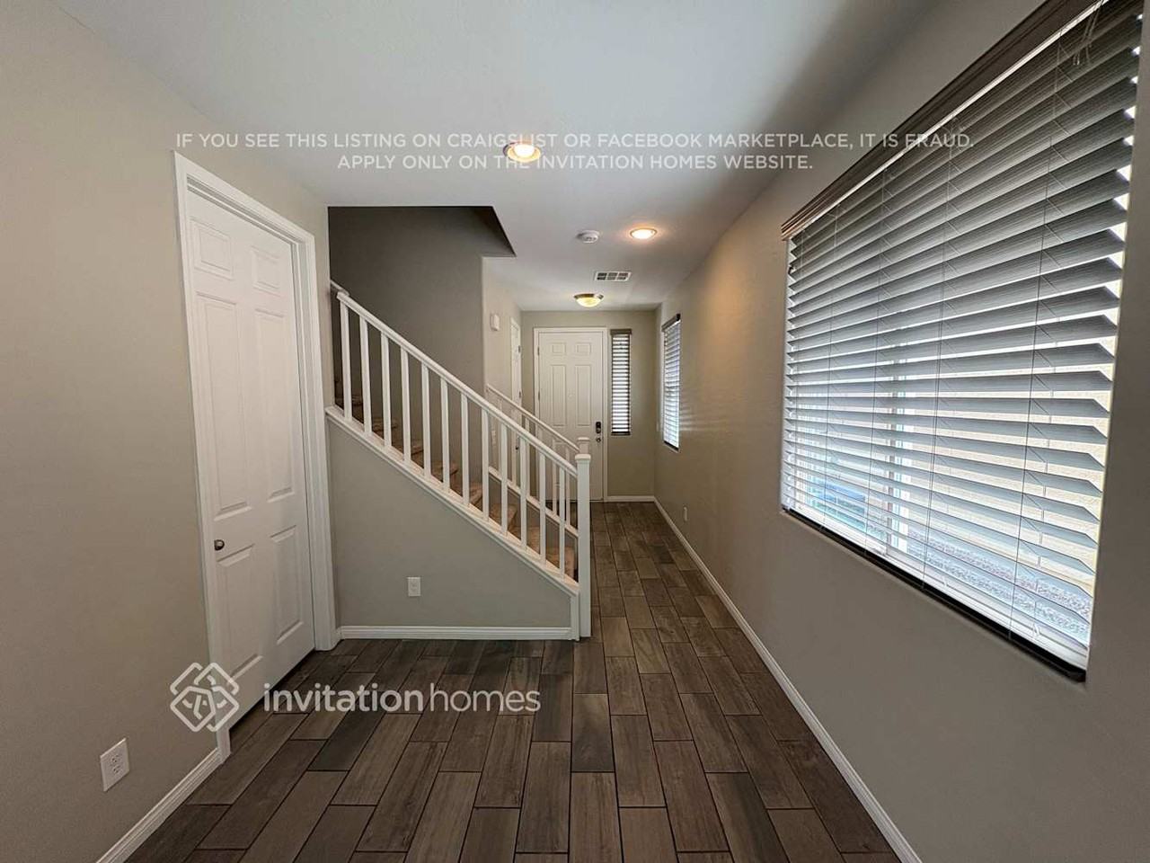 8617 Earl Creek St - Photo 2 of 16