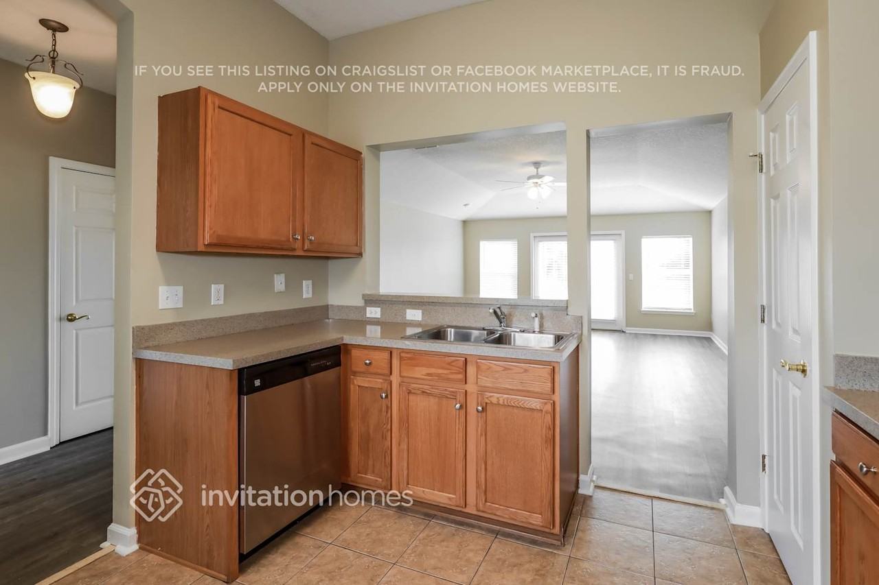 993 Oak Arbor Cir - Photo 7 of 20