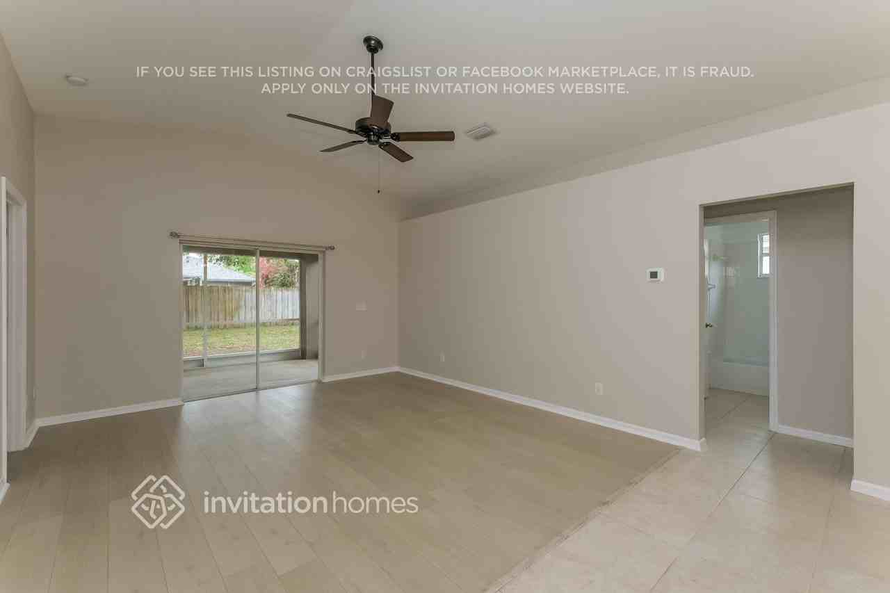 7616 Hampshire Garden Pl - Photo 2 of 16
