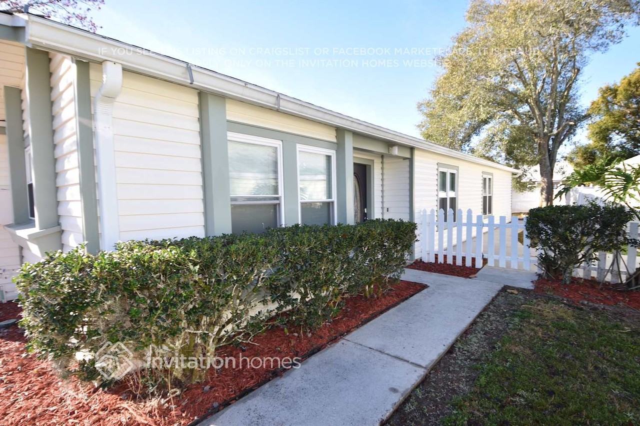 130 Meadow Blvd - Photo 2 of 8