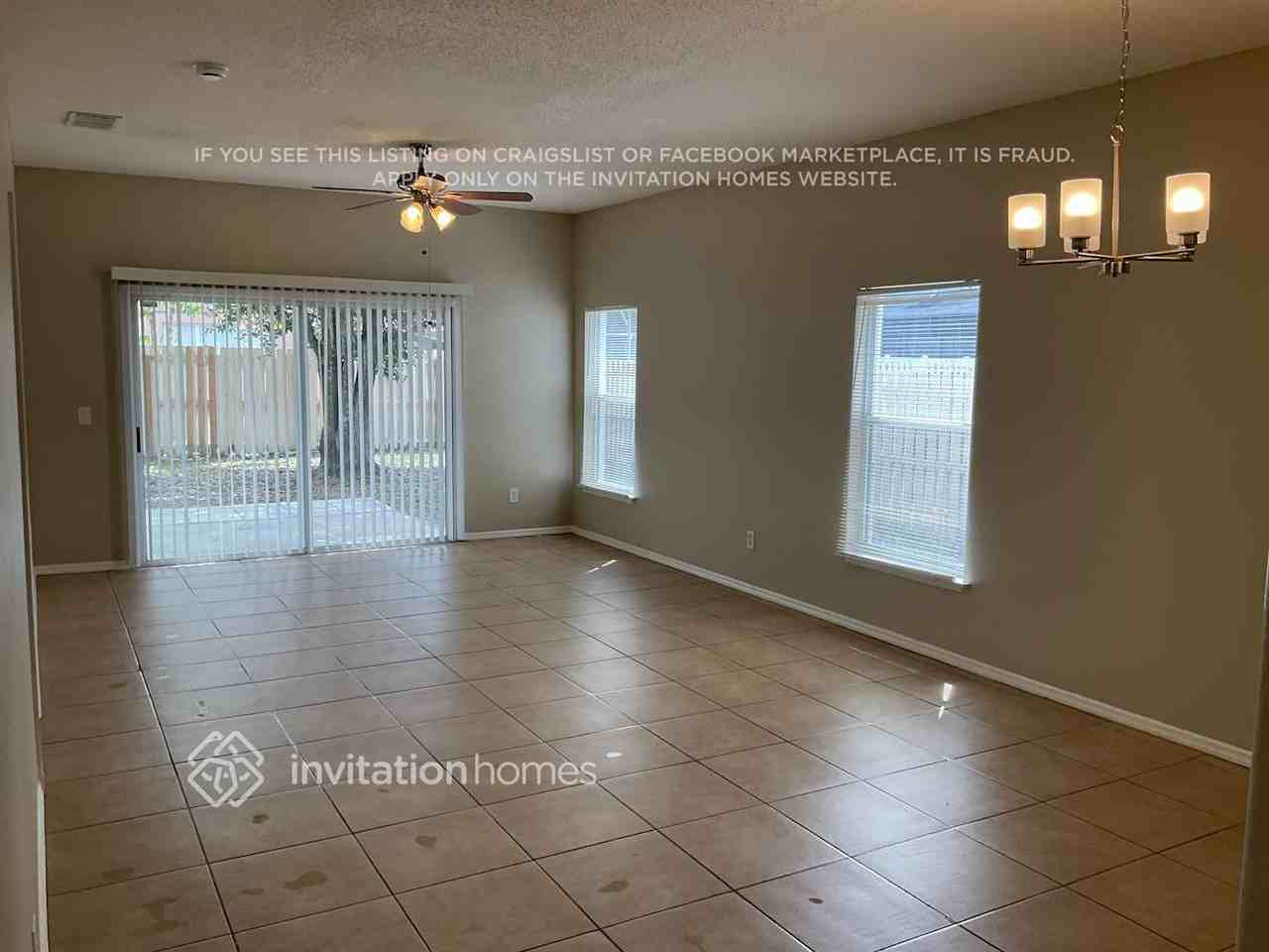 1904 Meadow Pond Way - Photo 2 of 11