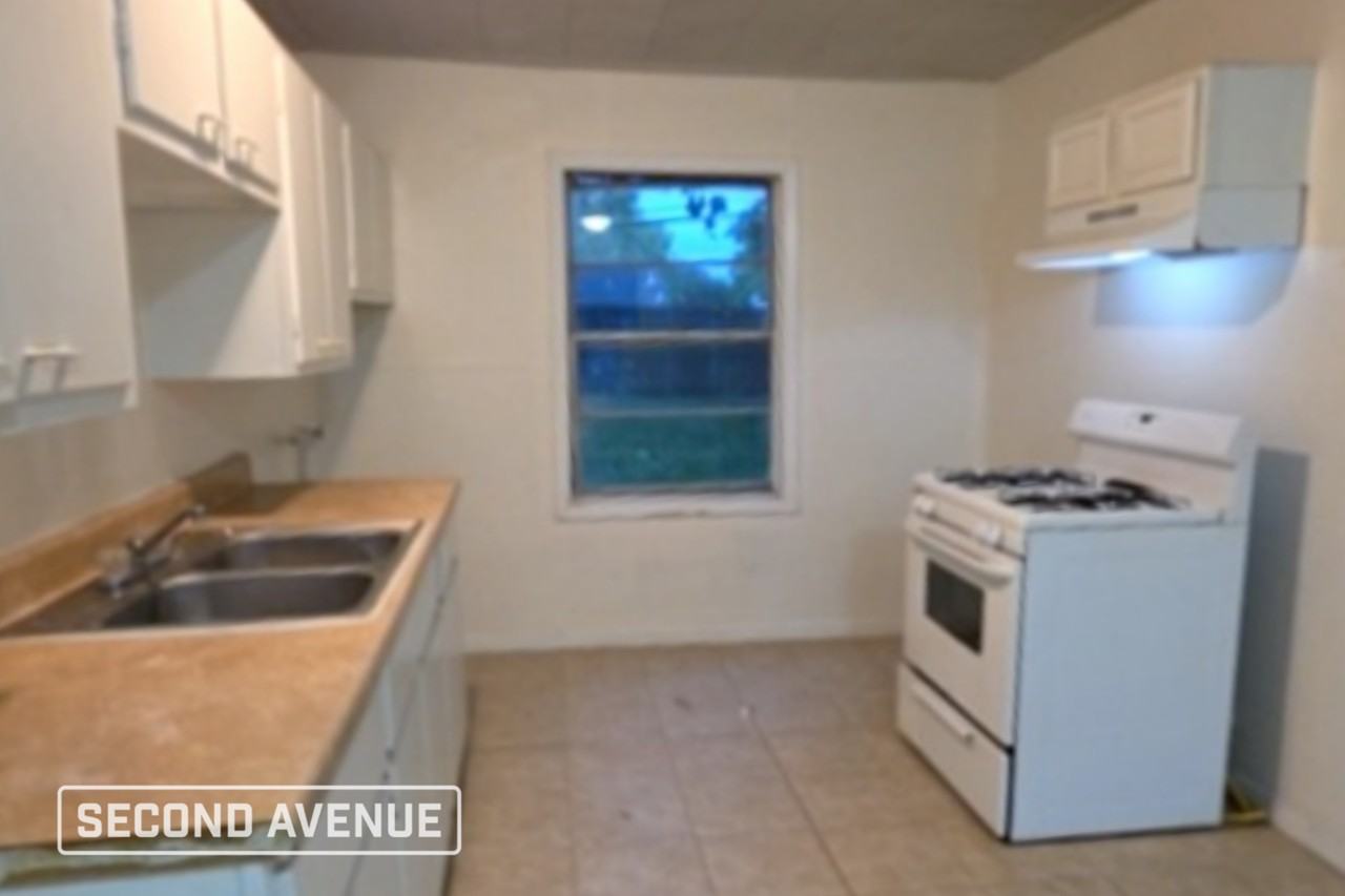 4322 Groton Dr - Photo 2 of 13