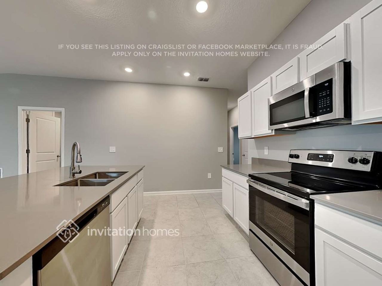 1085 Peach Creek Dr - Photo 5 of 22