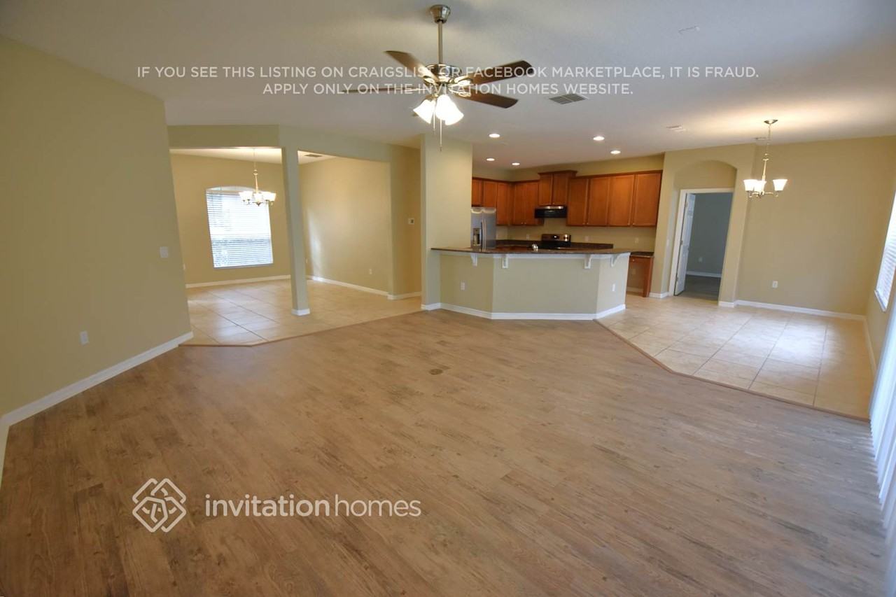 3239 Jamber Dr - Photo 3 of 14