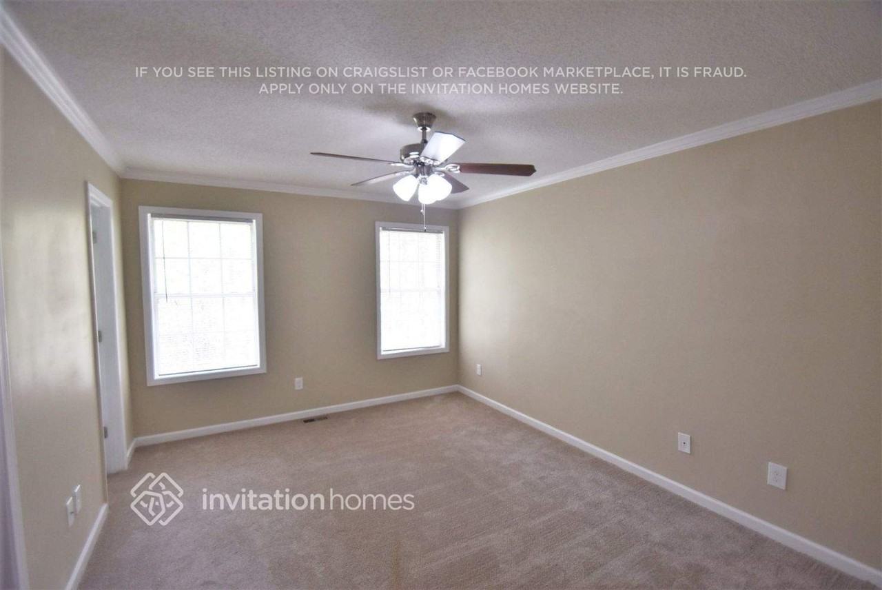 5781 Cedar Croft Ct - Photo 2 of 6