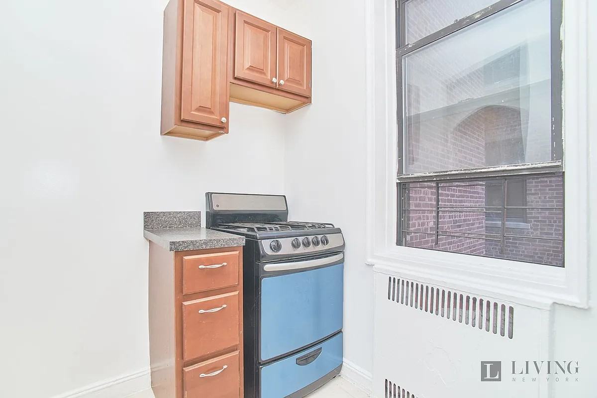 88-36 Elmhurst Avenue #5A - Photo 7 of 8