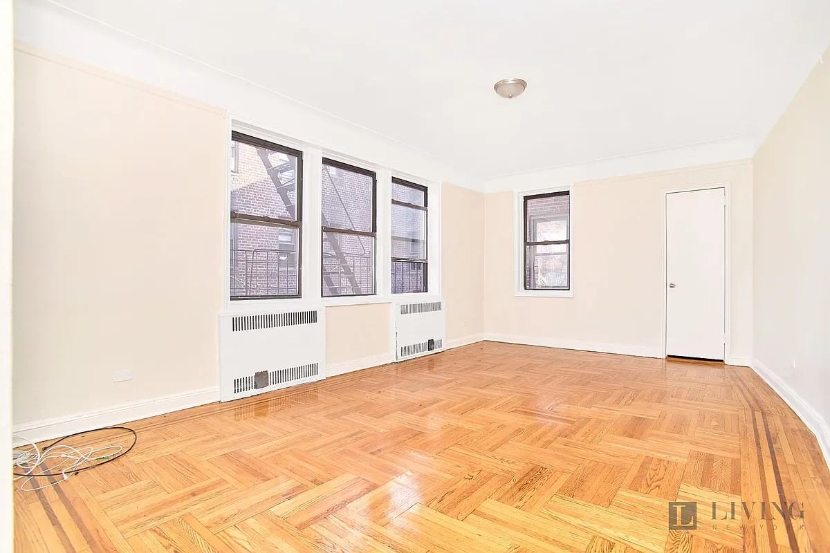 88-36 Elmhurst Avenue #5A - Photo 2 of 8