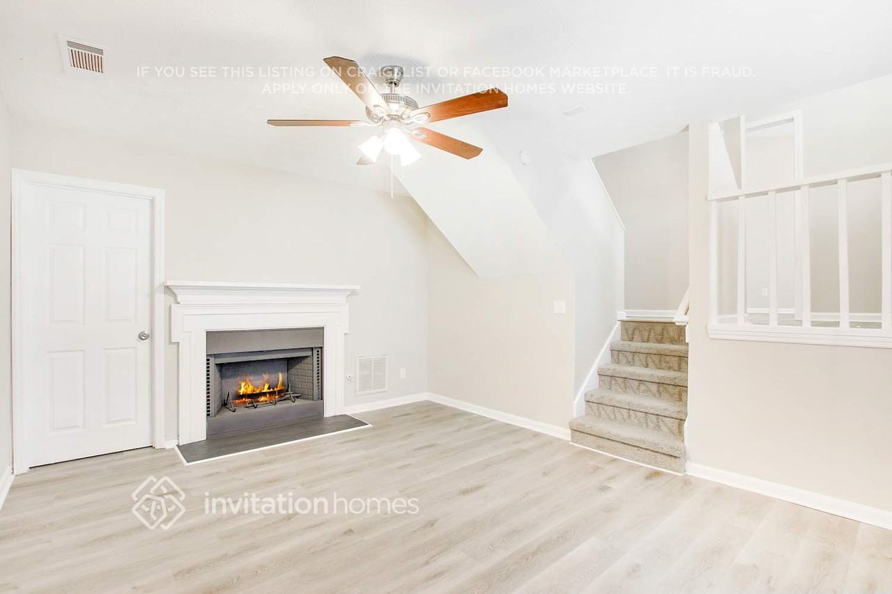 1599 Clifton Downs Dr Se - Photo 5 of 26