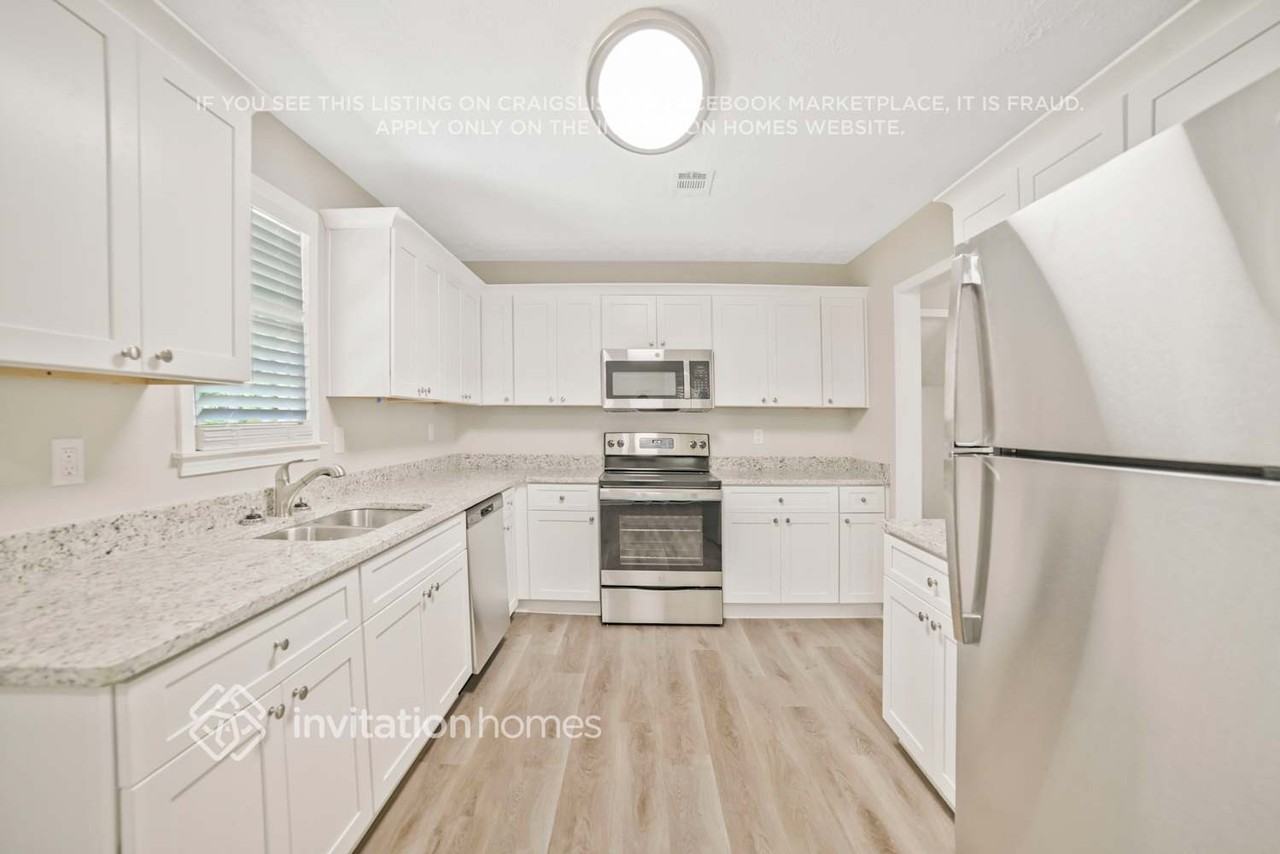 444 Mephisto Cir - Photo 6 of 30
