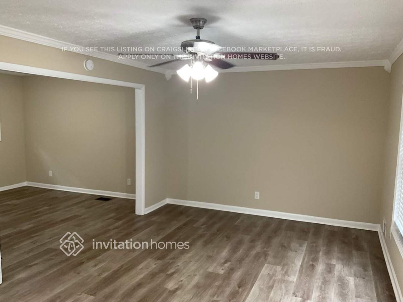 2652 Williamsburg Dr - Photo 3 of 14