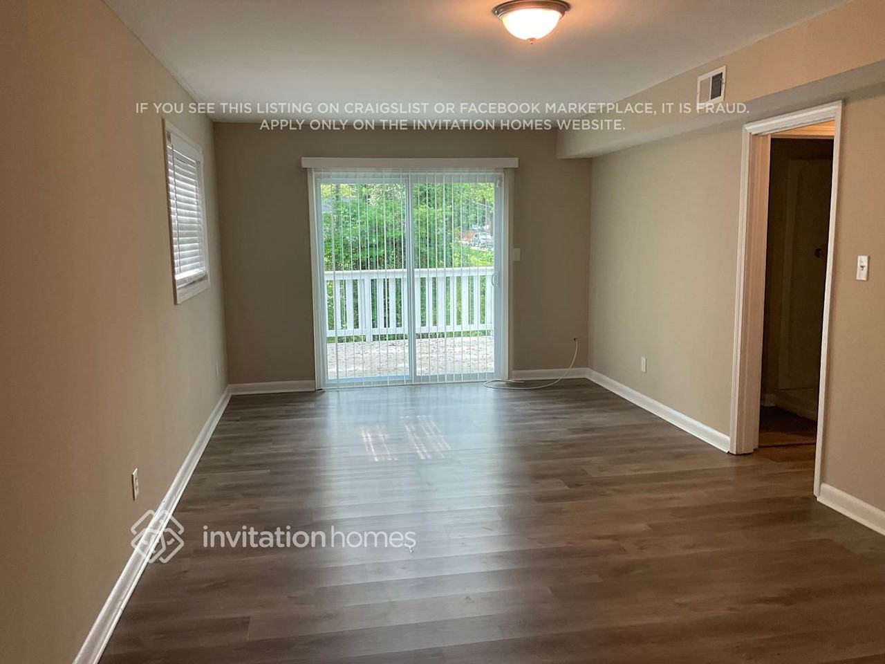 2652 Williamsburg Dr - Photo 6 of 14