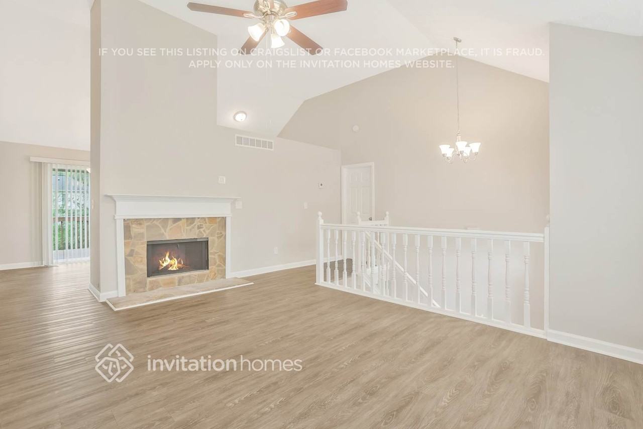 3278 Barnwell Trce - Photo 6 of 28