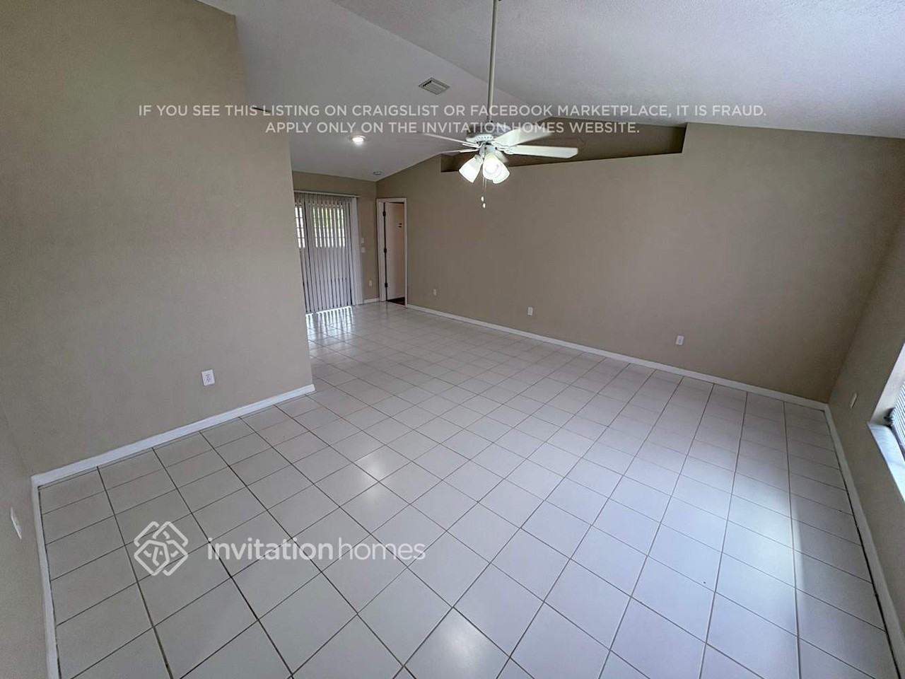 385 Atwater St - Photo 2 of 12