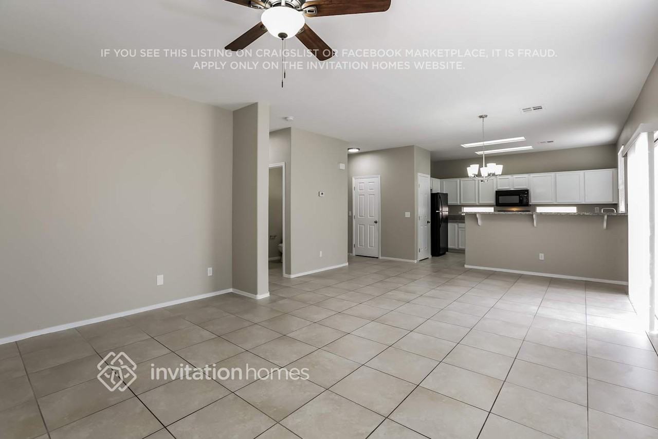 7028 Wonderberry St - Photo 3 of 16